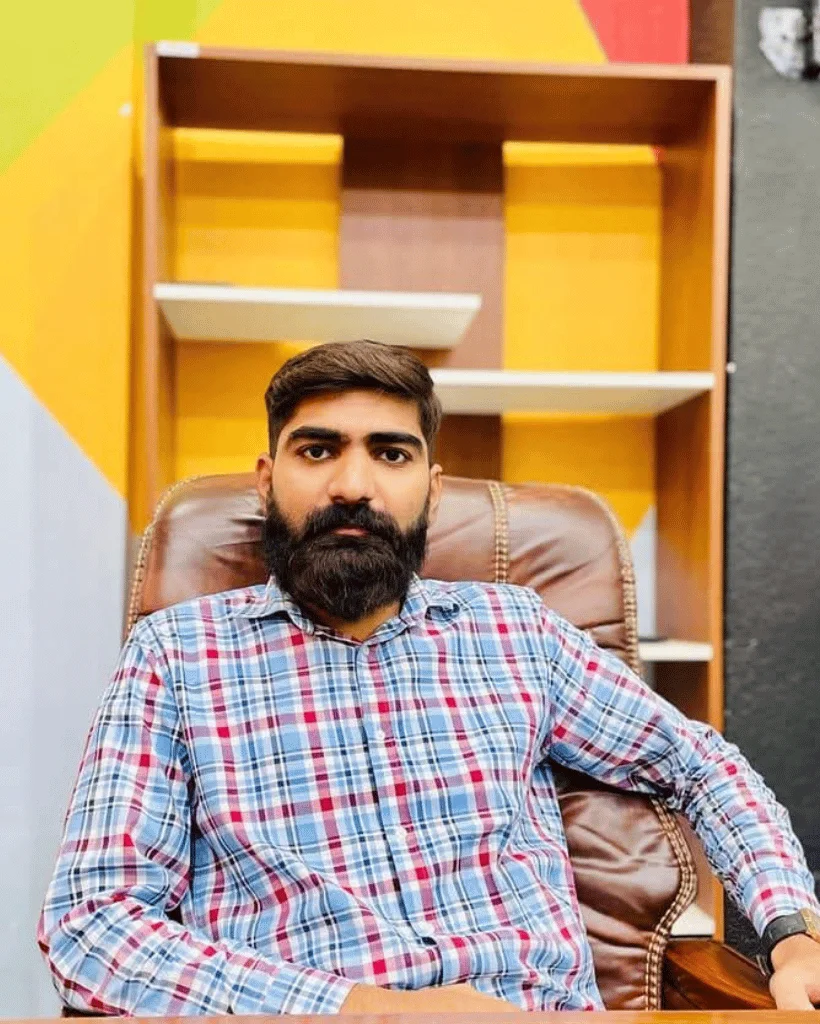 Talha Khan Tareen GM AAM Tech Hub - aamtechhub.com